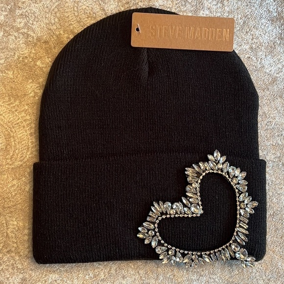Brand New Steve Madden Black Knit Beanie Hat w/ Rhinestone Beaded Heart - Picture 2 of 12